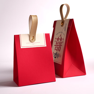 Custom candy box creative wedding candy packaging box candy gift box empty box candy bag with hand gift